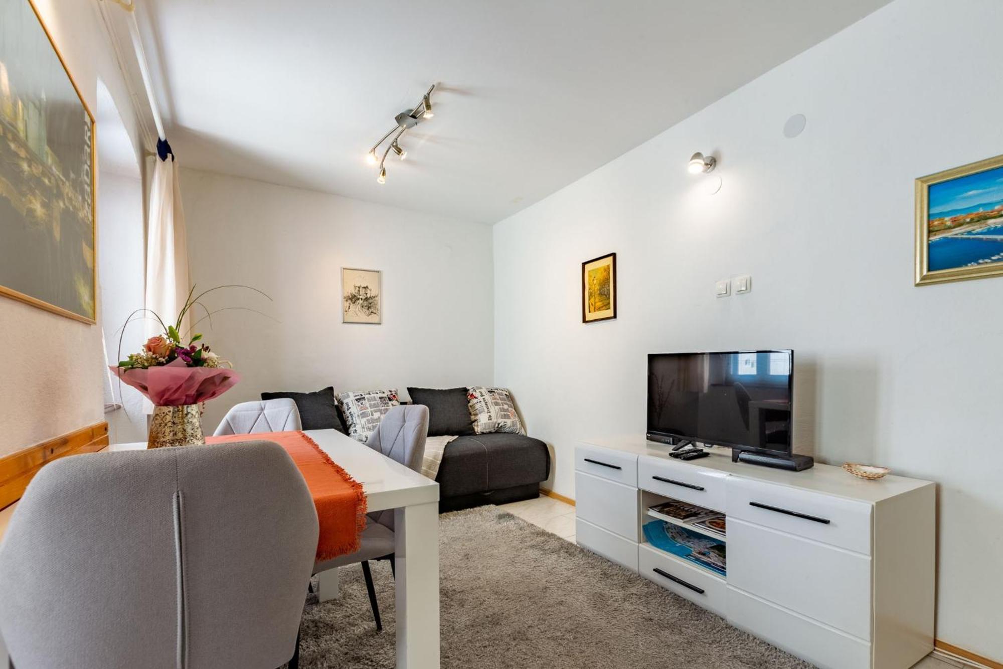 Sofija Old Center Apartment Ζαντάρ Εξωτερικό φωτογραφία